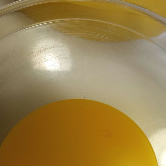 Retro Yellow Vinyl Ice Bucket MCM 60's 70's Mod Big Bold Button on Top - Picture 9 of 10